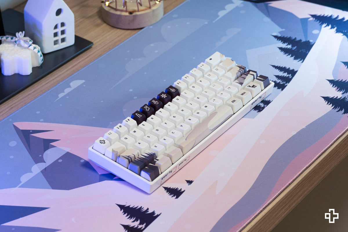 QwertyKey Winter Blast 2025 keycap szett