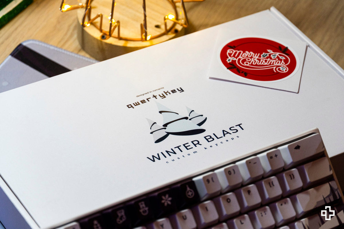QwertyKey Winter Blast 2025 keycap szett